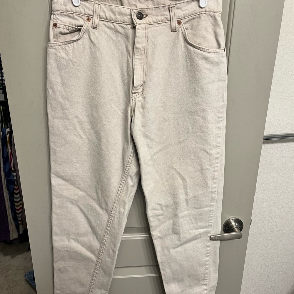 Vintage Levi’s 950s straight leg jeans